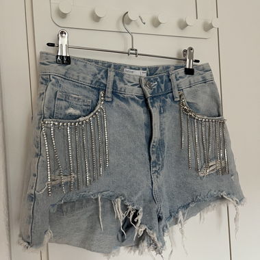 Short en jean pailleté Bershka