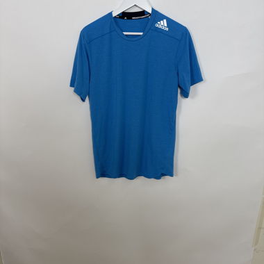 Blaues Adidas Sport-T-Shirt