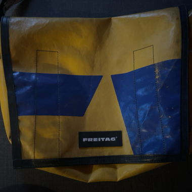 FREITAG F93 TOP CAT Yellow/Blue