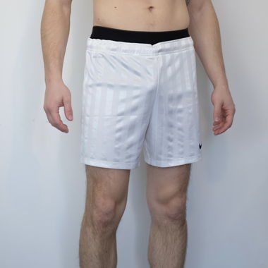 Nike Shorts Weiss Gr. M