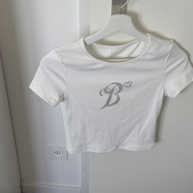 Top corto bianco con strass
