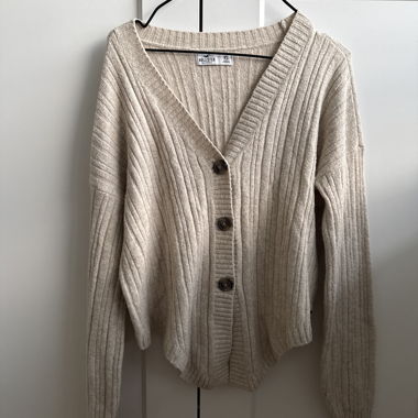 Hollister Knit Cardigan 