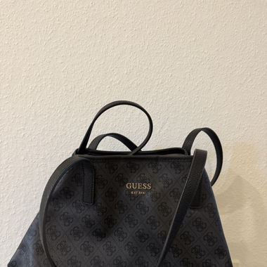 Sac à main Guess