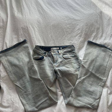 Jeans bootcut Subdued azzurri chiari
