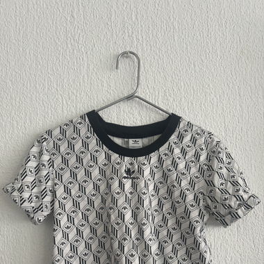 adidas croptop