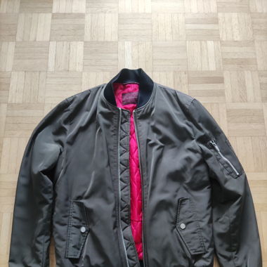Zara Oliv Bomber Man