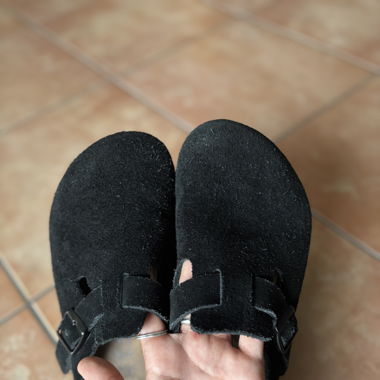 Bequeme Birkenstock Boston in Schwarz 