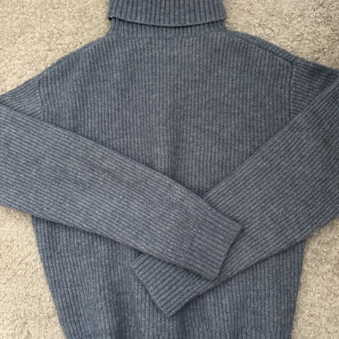 Pull en maille à col roulé