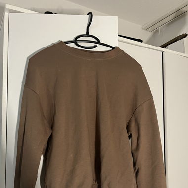 Schokobrauner Hoodie ohne Kapuze