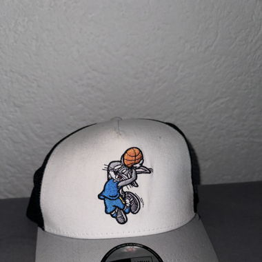 New Era Cap Schwarz/Weiss/Grau mit Logo