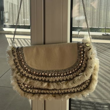 New Look clutch