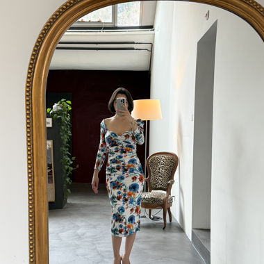 Bettie Page Blumen Kleid