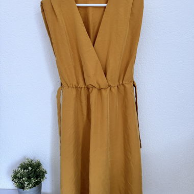 Robe légère, semi-longue 