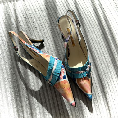 Petit talon multicolores en cuir 