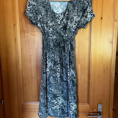 Robe d'allaitement à motifs