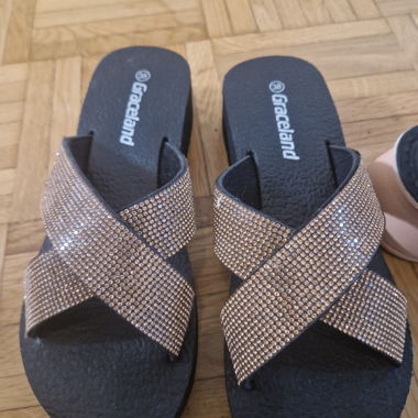 Sandalen glitzern