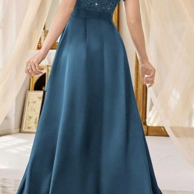Robe de soirée en dentelle turquoise
