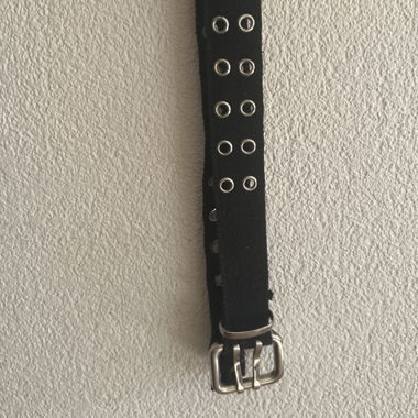 Ceinture tendance avec détails argentés 