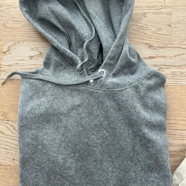 Felpa grigia taglia S