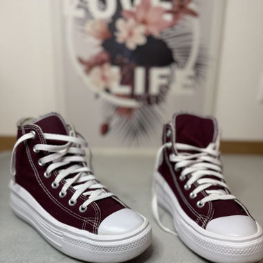 Chuck Taylor all star move
