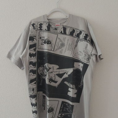 Supreme T-Shirt