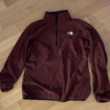 The North Face women’s fleece pullover L