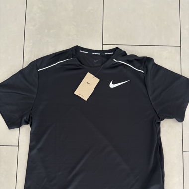 T shirt nike running