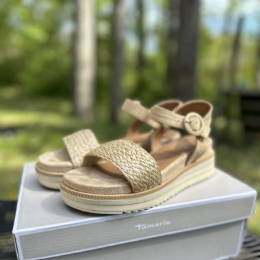Summery sandals