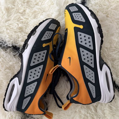Nike Air Rift Sneaker