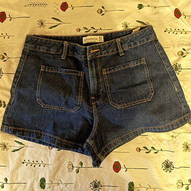 Blaue Jeans-Shorts