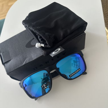 Oakley sunglasses 