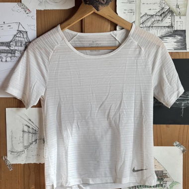 T-shirt Nike Dri-FIT Bianco