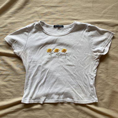 brandy melville baby tee