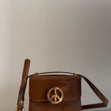 Moschino Ledertasche Peace Zeichen braun