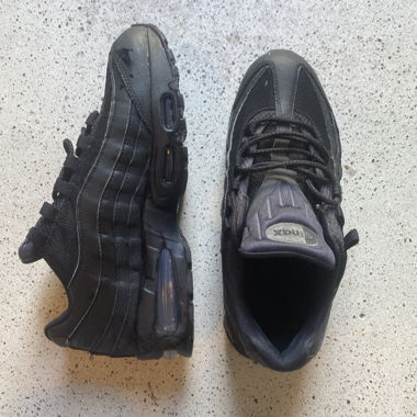 Nike Airmax 95 schwarz
