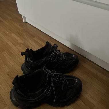 Sneakers nere