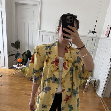 90er Vintage-Blazer mit kurzen Ärmeln