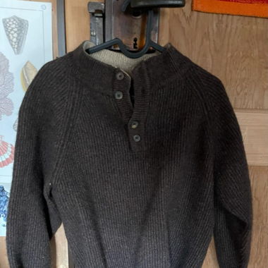 Thrifted pullover 