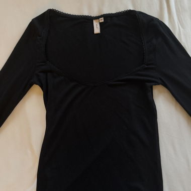Top nero maniche lunghe XS