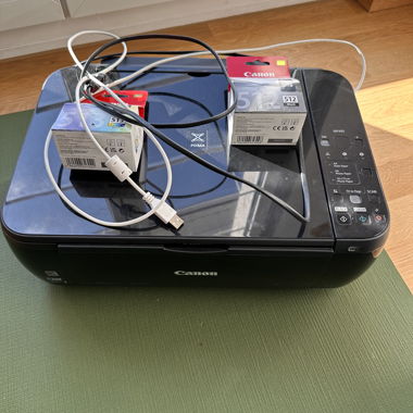 Canon Printer including Cartridges