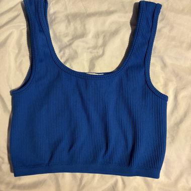 Top court bleu