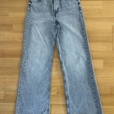 Jeans in denim grigio