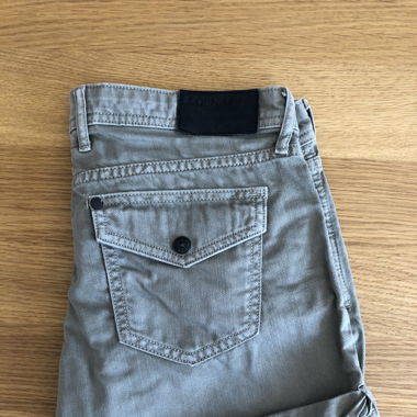 H&M Jeansshorts Gr. 36 Olive