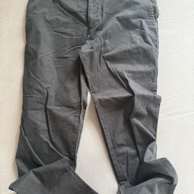 Pantaloni chino neri
