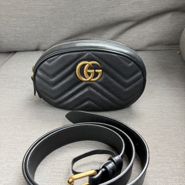 Gucci GG Marmont Gürteltasche 