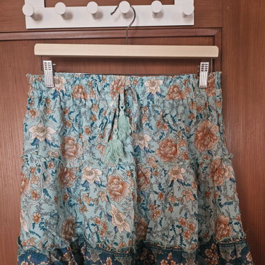 Jupe mit Blumen