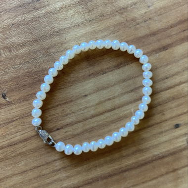 Evening breeze pearl bracelet