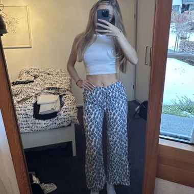 Pantalon en tissu Subdued à motifs