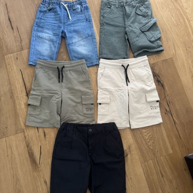 5 Kinder Shorts kurze Hosen Gr. 128