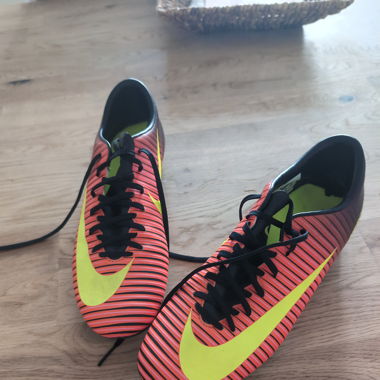 Scarpe Noggenschuhe